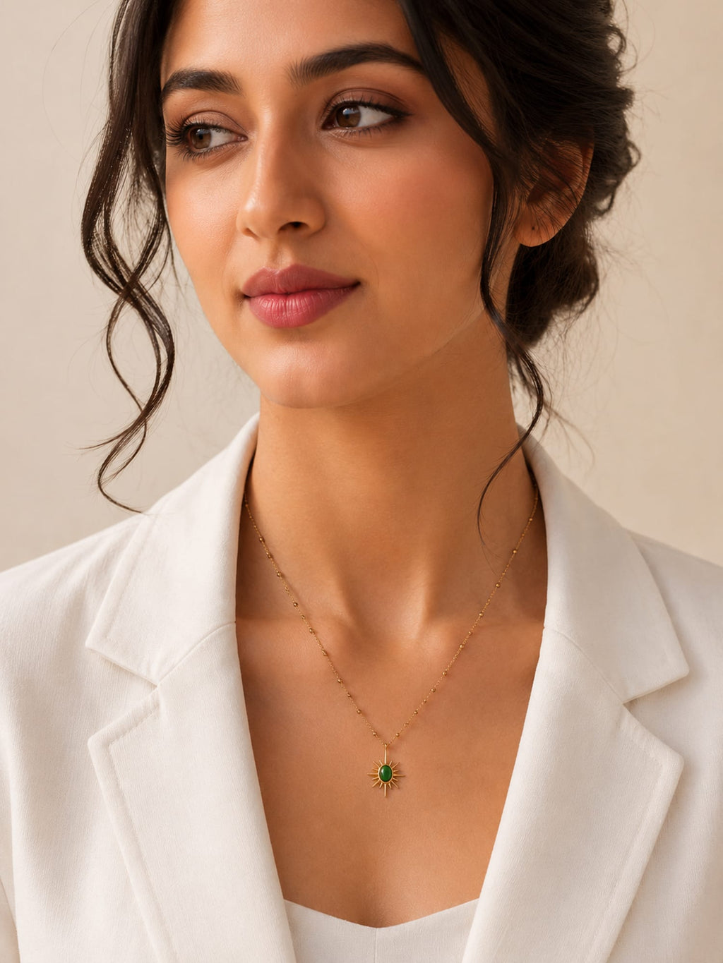 Green Sunburst Pendant Necklace